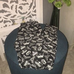 LuLaRoe Crown Leggings